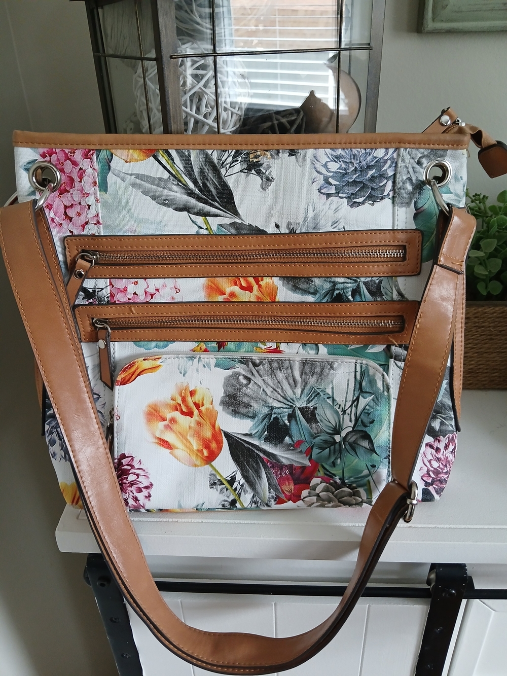 Bueno Floral Crossbody Bag with Tan Trim - Multicolor